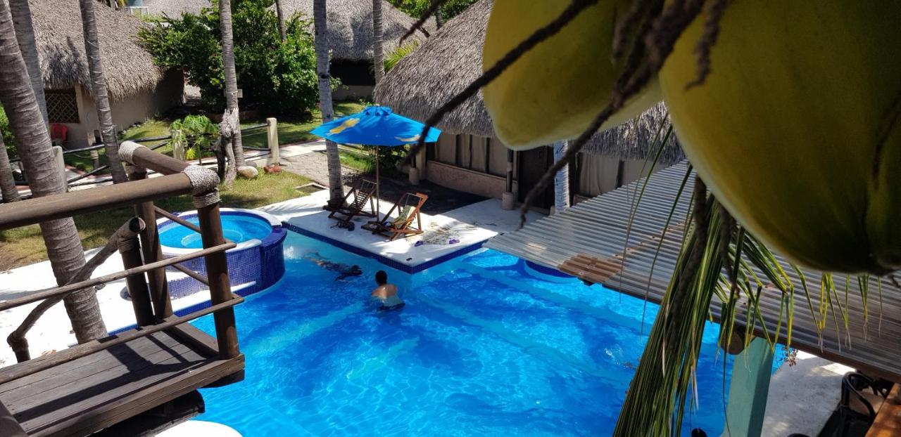 Johnnys Place Hotel Monterrico Exterior foto